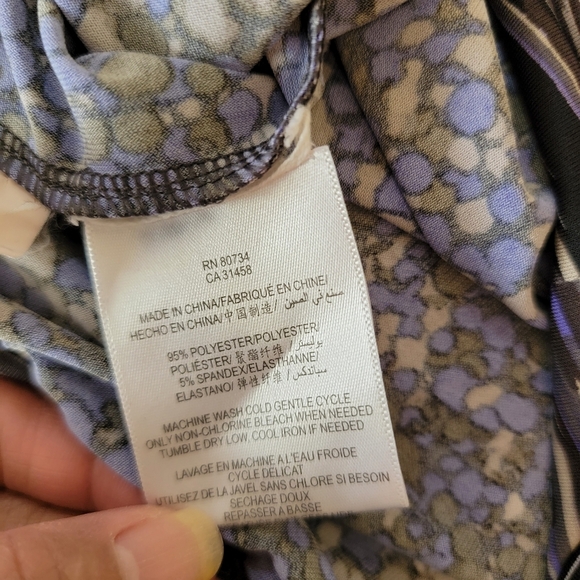 BCBG Maxazria Beach Chambray Blue Purple Polkadot Jersey Casual Dress M Resort - Picture 10 of 11